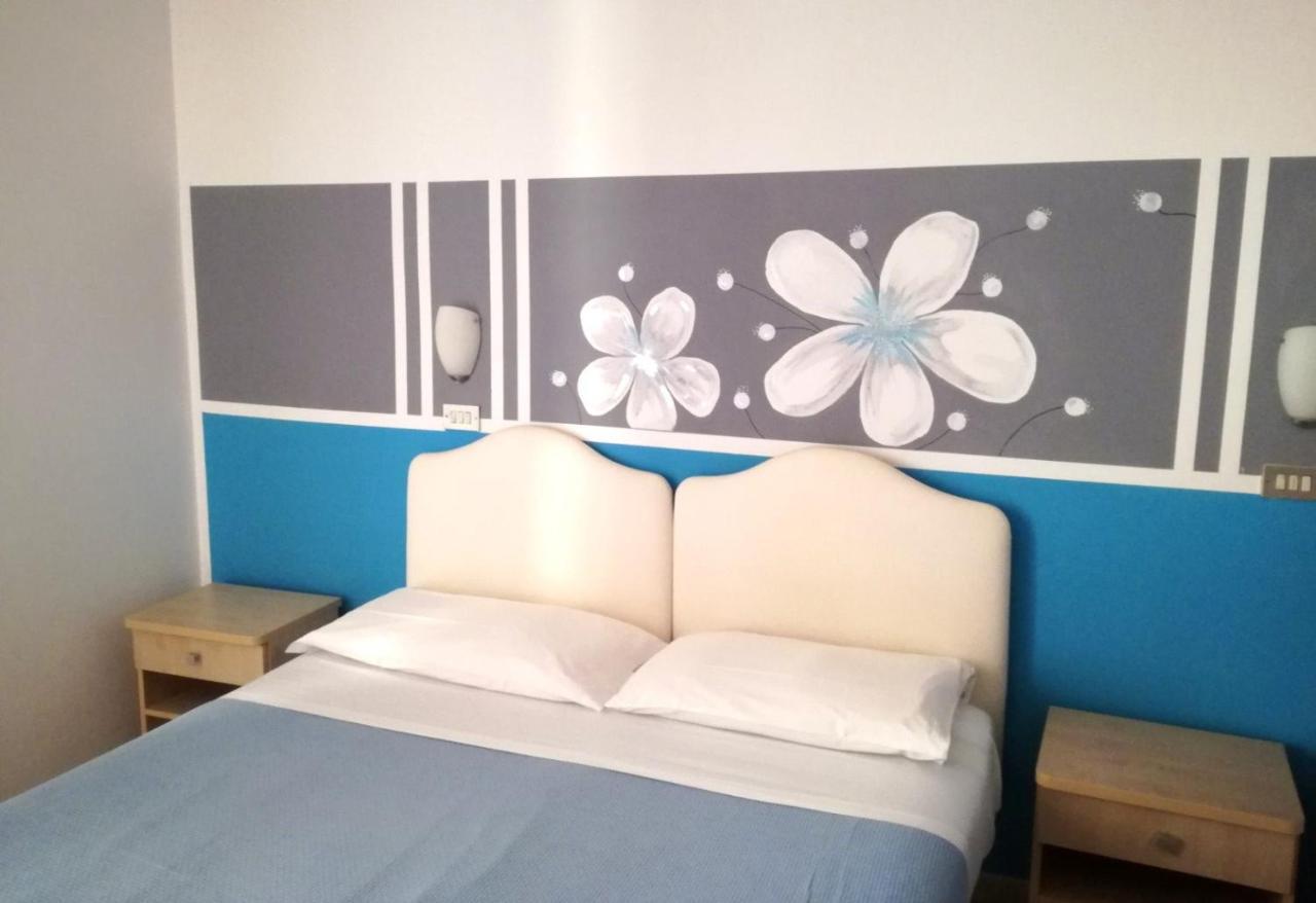 Serafini 2* Rimini